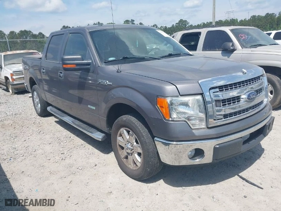 2013 Ford F-150 XL with VIN 1FTFW1CT3DKG38788, listed as a IAAI auction lot 42030091 with 158,213 mi miles. Bid and sale history available at carsss.com. Image 1.