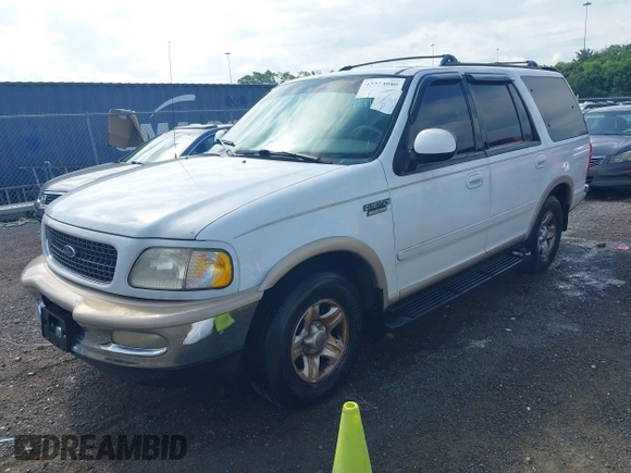 1998 Ford Expedition XLT with VIN 1FMRU17L6WLB26352, listed as a IAAI auction lot 42713980 with 209,454 mi miles and . Bid and sale history available at DreamBid. Image 2.