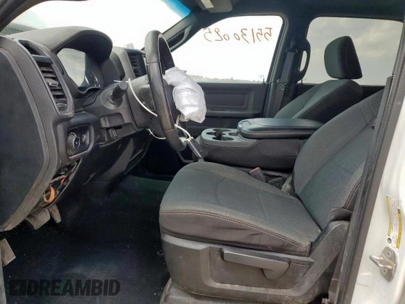 2022 Ram 2500 Tradesman z VIN 3C6UR5CJ6NG373076, wystawiony jako Copart lot #55130025 z przebiegiem 46 317 mil mil oraz Szkoda całkowita • Salvage title. Historia ofert i sprzedaży dostępna na DreamBid. Obrazek 7.