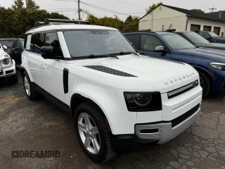 2020 Land Rover Defender SE z VIN SALEP7EU7L2018583, wystawiony jako Copart lot #76314014 z przebiegiem 80 810 mil mil oraz Czysty tytuł • Clean title. Historia ofert i sprzedaży dostępna na DreamBid. Obrazek 4.