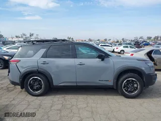 2024 Nissan Pathfinder SV with VIN 5N1DR3BD2RC251313, listed as a IAAI auction lot 41455880 with 6,323 mi miles. Bid and sale history available at carsss.com. Image 13.