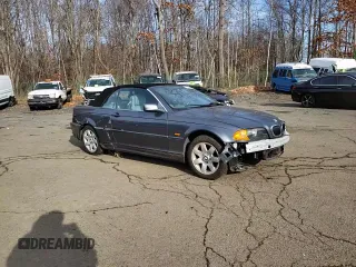 2001 BMW 3 Series 325Ci with VIN WBABS33461JY57192, listed as a Copart auction lot 83082904 with 189,529 mi miles and Salvage Title. Bid and sale history available at carsss.com. Image 11.