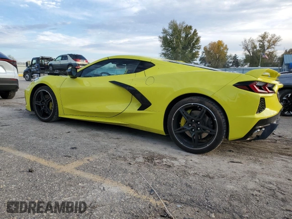2021 Chevrolet Corvette 3LT z VIN 1G1YC2D41M5120250, wystawiony jako Copart lot #79559604 z przebiegiem 12 037 mil mil oraz Czysty tytuł • Clean title. Historia ofert i sprzedaży dostępna na DreamBid. Obrazek 2.