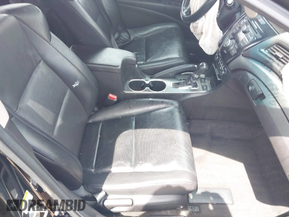 2014 Acura ILX with VIN 19VDE1F34EE002335, listed as a IAAI auction lot 42135408 with 175,010 mi miles and . Bid and sale history available at DreamBid. Image 5.