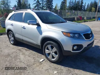 2013 Kia Sorento EX with VIN 5XYKUDA64DG357348, listed as a IAAI auction lot 42074290 with 113,703 mi miles. Bid and sale history available at carsss.com. Image 1.