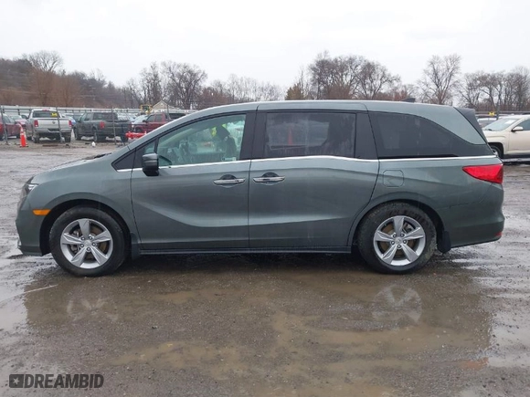 2018 Honda Odyssey EX-L with VIN 5FNRL6H70JB061371, listed as a IAAI auction lot 41723315 with NaN miles. Bid and sale history available at carsss.com. Image 14.
