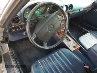 1988 Mercedes-Benz 560 Series 560SL with VIN WDBBA48D6JA080676, listed as a Copart auction lot 49995985 with 66,376 mi miles and Salvage Title. Bid and sale history available at carsss.com. Image 8.