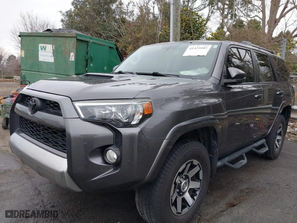 2019 Toyota 4Runner SR5 with VIN JTEBU5JR1K5649556, listed as a IAAI auction lot 41421005 with 131,814 mi miles. Bid and sale history available at carsss.com. Image 17.