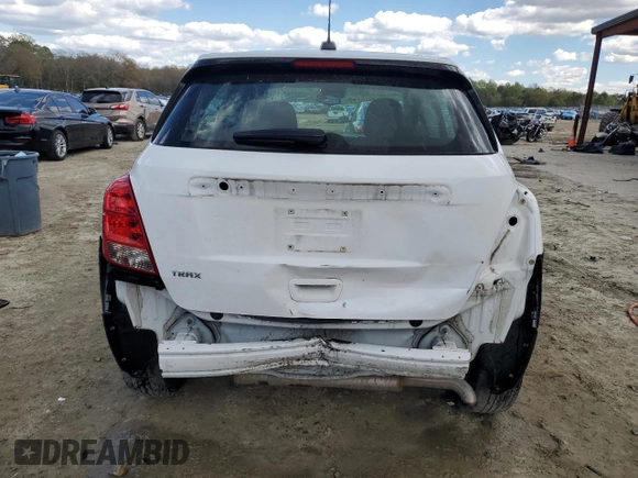 2021 Chevrolet Trax LS with VIN KL7CJKSM0MB368949, listed as a Copart auction lot 53343175 with 54,581 mi miles and Clean Title. Bid and sale history available at carsss.com. Image 6.