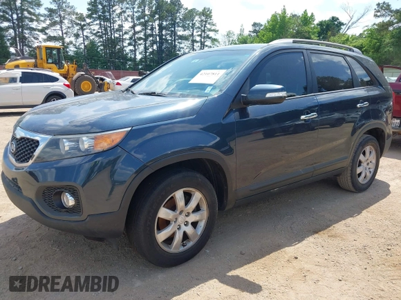 2011 Kia Sorento LX with VIN 5XYKT4A19BG102196, listed as a IAAI auction lot 42107811 with 353,665 mi miles. Bid and sale history available at carsss.com. Image 2.