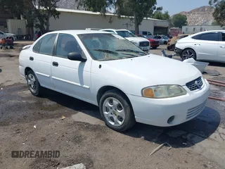2003 Nissan Sentra XE z VIN 3N1CB51D83L696512, wystawiony jako IAAI lot #42454628 z przebiegiem 194 629 mil mil oraz . Historia ofert i sprzedaży dostępna na DreamBid. Obrazek 1.