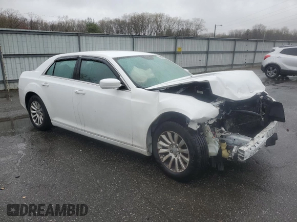 2014 Chrysler 300 with VIN 2C3CCAAG3EH182984, listed as a Copart auction lot 51958655 with 207,595 mi miles and Salvage Title. Bid and sale history available at DreamBid. Image 4.