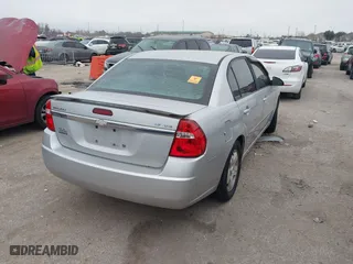 2004 Chevrolet Malibu LT with VIN 1G1ZU54834F211987, listed as a IAAI auction lot 41598247 with 1 mi miles. Bid and sale history available at carsss.com. Image 4.