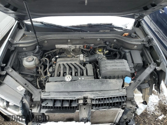 2019 Volkswagen Atlas SEL with VIN 1V2MR2CA8KC596112, listed as a Copart auction lot 49587075 with Not provided miles and Salvage title. Bid and sale history available at DreamBid. Image 12.