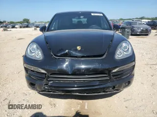 2011 Porsche Cayenne with VIN WP1AA2A20BLA10119, listed as a Copart auction lot 62713145 with 106,638 mi miles and Salvage title. Bid and sale history available at DreamBid. Image 5.
