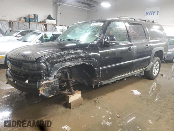 2004 Chevrolet Suburban Z71 with VIN 3GNFK16Z54G233879, listed as a Copart auction lot 87713175 with 155,438 mi miles and Salvage Title. Bid and sale history available at carsss.com. Image 1.