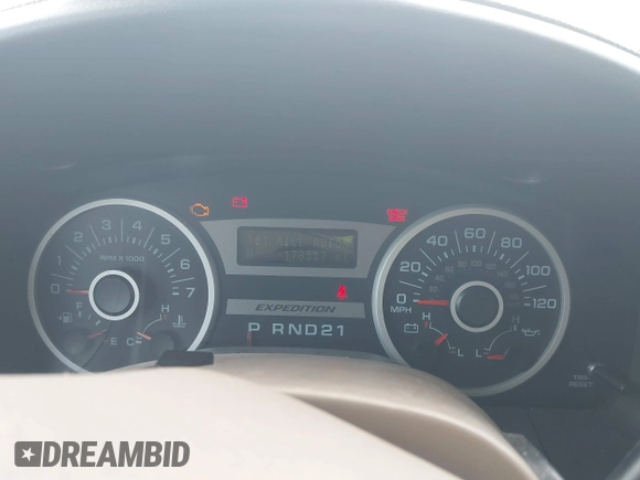 2005 Ford Expedition Eddie Bauer с VIN 1FMPU17505LB13376, выставлен на аукционе IAAI как лот 42424935 с пробегом 178 557 миль миль и . История ставок и продаж доступна на DreamBid. Изображение 7.
