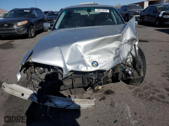 2001 BMW 7 Series 740iL with VIN WBAGH83401DP17901, listed as a Copart auction lot 75211414 with 0 mi miles and Salvage Title. Bid and sale history available at carsss.com. Image 5.
