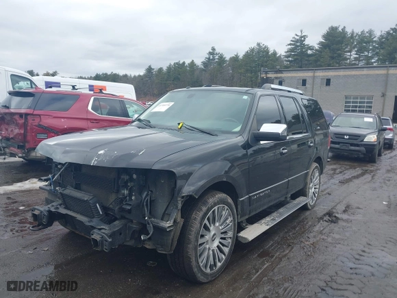 2015 Lincoln Navigator with VIN 5LMJJ2JT6FEJ09931, listed as a IAAI auction lot 41709770 with 137,674 mi miles. Bid and sale history available at carsss.com. Image 18.
