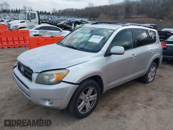 2006 Toyota RAV4 Sport with VIN JTMZD32V766017373, listed as a IAAI auction lot 41891509 with 105,688 mi miles. Bid and sale history available at carsss.com. Image 2.