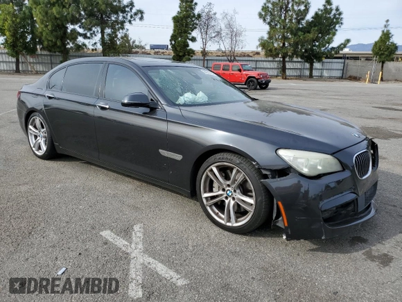 2014 BMW 7 Series ALPINA B7 with VIN WBAYE8C52ED134788, listed as a Copart auction lot 84549164 with 162,635 mi miles and Salvage Title. Bid and sale history available at carsss.com. Image 4.