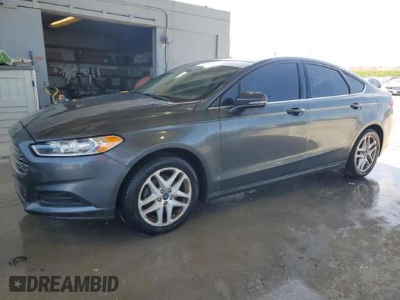 2016 Ford Fusion SE with VIN 3FA6P0H76GR373695, listed as a Copart auction lot 52313285 with 137,366 mi miles and Salvage title. Bid and sale history available at DreamBid. Image 1.