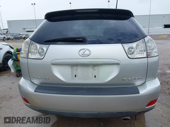 2008 Lexus RX 350 with VIN 2T2GK31U78C052640, listed as a IAAI auction lot 40298330 with 101,682 mi miles and . Bid and sale history available at DreamBid. Image 16.