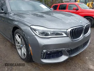2016 BMW 7 Series 750i xDrive with VIN WBA7F2C53GG417997, listed as a IAAI auction lot 41926307 with 92,734 mi miles. Bid and sale history available at carsss.com. Image 6.
