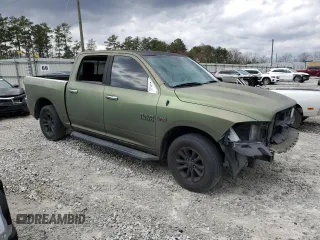 2015 Ram 1500 Outdoorsman z VIN 1C6RR6LT0FS608546, wystawiony jako Copart lot #47637965 z przebiegiem 163 028 mil mil oraz Szkoda całkowita • Salvage title. Historia ofert i sprzedaży dostępna na DreamBid. Obrazek 4.