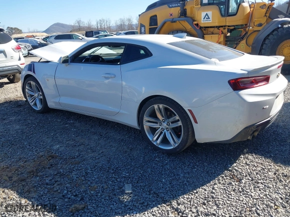 2016 Chevrolet Camaro 2LT with VIN 1G1FD1RS5G0124566, listed as a IAAI auction lot 41691391 with 62,726 mi miles. Bid and sale history available at carsss.com. Image 3.