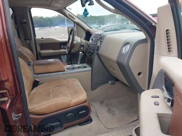 2006 Ford F-150 XLT with VIN 1FTPW14516KB25398, listed as a IAAI auction lot 42791888 with 228,058 mi miles and . Bid and sale history available at DreamBid. Image 5.