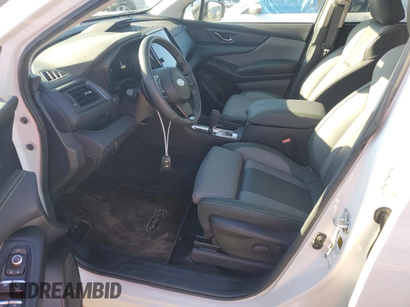 2024 Subaru Ascent Onyx Limited z VIN 4S4WMAKD7R3414033, wystawiony jako Copart lot #87835455 z przebiegiem Nie podano mil oraz Czysty tytuł • Clean title. Historia ofert i sprzedaży dostępna na DreamBid. Obrazek 7.