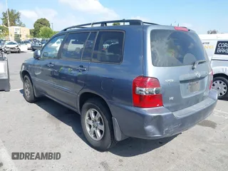 2006 Toyota Highlander z VIN JTEGP21A560104453, wystawiony jako IAAI lot #42266116 z przebiegiem 177 899 mil mil oraz . Historia ofert i sprzedaży dostępna na DreamBid. Obrazek 3.