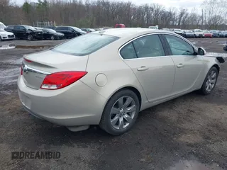 2012 Buick Regal with VIN 2G4GR5EK1C9141211, listed as a IAAI auction lot 41965401 with 31,941 mi miles. Bid and sale history available at carsss.com. Image 4.