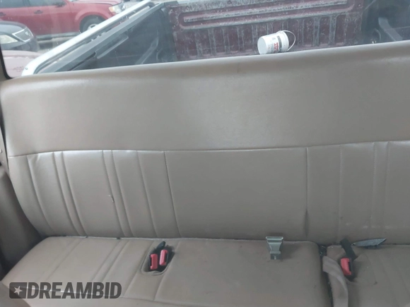 1998 Ford F-150 XL with VIN 1FTRX17L9WKA93669, listed as a IAAI auction lot 41531304 with 174,614 mi miles and . Bid and sale history available at DreamBid. Image 8.