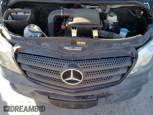 2016 Mercedes-Benz Sprinter with VIN WD4PE7DD8GP197609, listed as a Copart auction lot 77831204 with 102,702 mi miles and Clean Title. Bid and sale history available at DreamBid. Image 12.