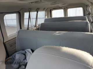2007 Ford Econoline Passenger XL with VIN 1FBNE31L47DA42681, listed as a Copart auction lot 82018844 with Not Provided miles and Salvage Title. Bid and sale history available at carsss.com. Image 10.
