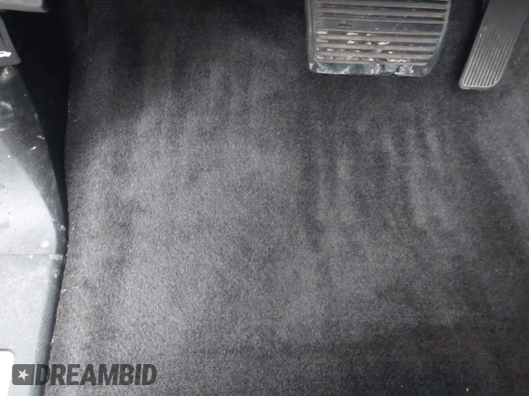 2014 Chevrolet Suburban LTZ with VIN 1GNSCKE05ER173446, listed as a IAAI auction lot 41047096 with 189,049 mi miles and . Bid and sale history available at DreamBid. Image 19.