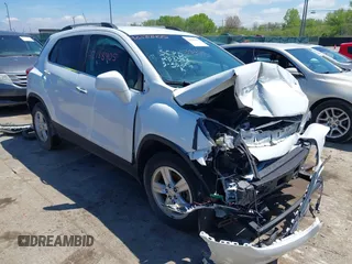 2019 Chevrolet Trax LT z VIN KL7CJLSB6KB911254, wystawiony jako IAAI lot #42188405 z przebiegiem Nie podano mil oraz . Historia ofert i sprzedaży dostępna na DreamBid. Obrazek 1.