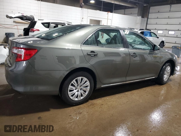 2014 Toyota Camry L with VIN 4T4BF1FK1ER366038, listed as a Copart auction lot 54561675 with 48,372 mi miles and Salvage Title. Bid and sale history available at DreamBid. Image 3.