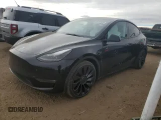 2022 Tesla Model Y Performance with VIN 7SAYGDEF3NF546385, listed as a Copart auction lot 83784984 with 30,769 mi miles and Salvage Title. Bid and sale history available at DreamBid. Image 1.