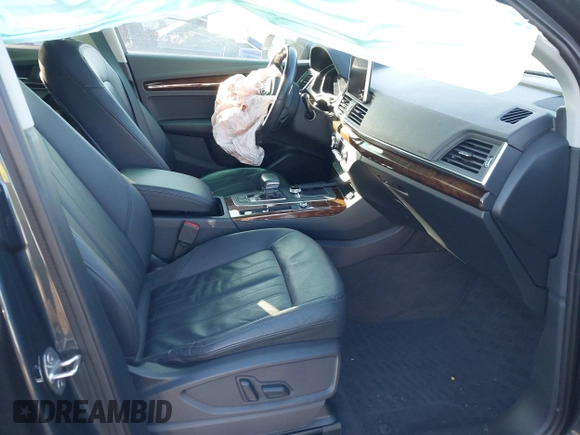 2018 Audi Q5 Premium with VIN WA1ANAFY0J2005269, listed as a IAAI auction lot 41811924 with 63,227 mi miles. Bid and sale history available at carsss.com. Image 5.