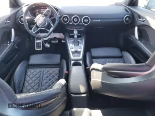 2020 Audi TTS z VIN TRUA1AFV5L1006990, wystawiony jako Copart lot #47334114 z przebiegiem 41 063 mil mil oraz . Historia ofert i sprzedaży dostępna na DreamBid. Obrazek 8.
