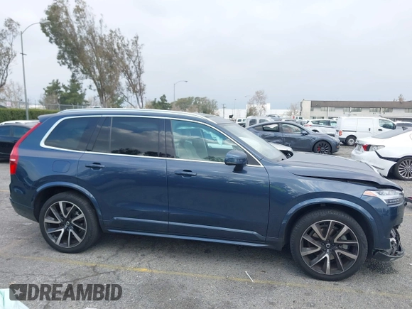 2022 Volvo XC90 Momentum with VIN YV4A22PKXN1817816, listed as a IAAI auction lot 41461524 with 48,048 mi miles. Bid and sale history available at carsss.com. Image 13.