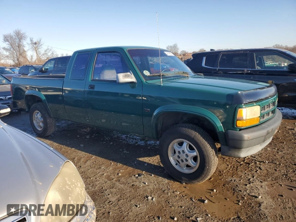 1995 Dodge Dakota z VIN 1B7GG23Y6SW902465, wystawiony jako Copart lot #44148865 z przebiegiem 174 126 mil mil oraz Czysty tytuł • Clean title. Historia ofert i sprzedaży dostępna na DreamBid. Obrazek 4.