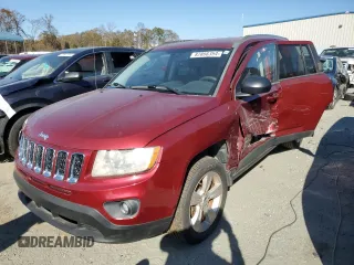 2012 Jeep Compass Sport with VIN 1C4NJCBB2CD631834, listed as a Copart auction lot 82886354 with 208,705 mi miles and Salvage Title. Bid and sale history available at carsss.com. Image 1.
