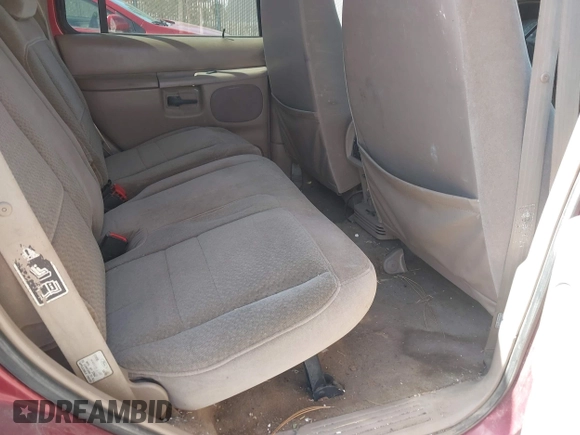 1999 Mercury Mountaineer with VIN 4M2ZU54E8XUJ33603, listed as a IAAI auction lot 42010958 with 252,141 mi miles and . Bid and sale history available at DreamBid. Image 8.