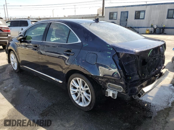 2010 Lexus HS 250h z VIN JTHBB1BA6A2016495, wystawiony jako Copart lot #57615925 z przebiegiem 99 255 mil mil oraz Szkoda całkowita • Salvage title. Historia ofert i sprzedaży dostępna na DreamBid. Obrazek 2.