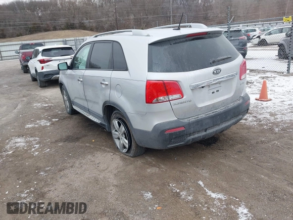 2012 Kia Sorento EX with VIN 5XYKUDA20CG284796, listed as a IAAI auction lot 41414017 with 120,345 mi miles. Bid and sale history available at carsss.com. Image 3.