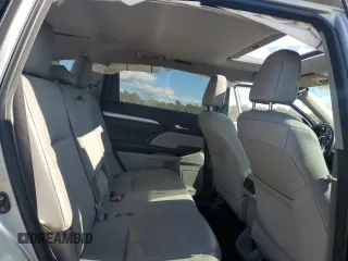2018 Toyota Highlander Hybrid XLE with VIN 5TDJGRFH9JS045034, listed as a Copart auction lot 81771394 with 106,504 mi miles and Salvage title. Bid and sale history available at DreamBid. Image 11.